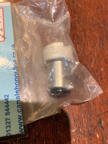 Ba15d double contact bulb - contact,