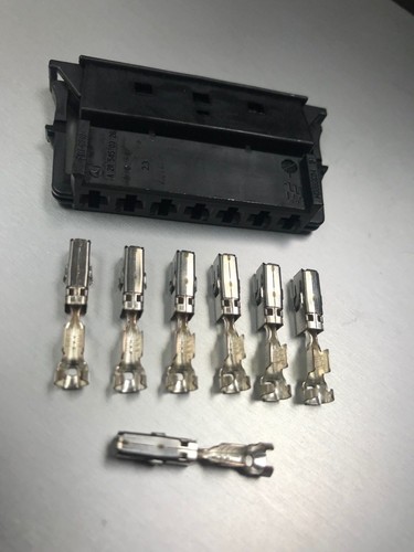 Mercedes benz rear - mercedes-benz, bulb