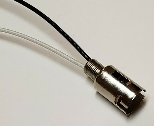 Double contact bayonet socket - contact,